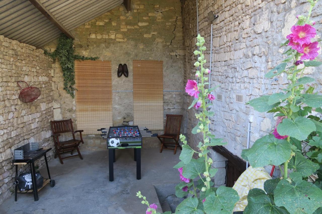 Aux Acacias Villa Braye-sous-Faye Kültér fotó