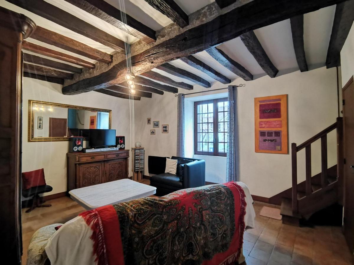 Aux Acacias Villa Braye-sous-Faye Kültér fotó